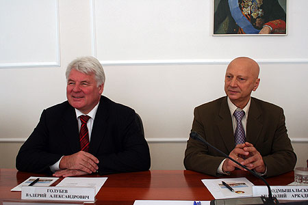 Игорь Смирнов, на встрече с руководством Газпрома