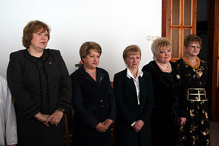 Президент Позждравляет женщин ПМР