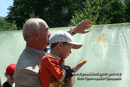 Игорь Смирнов и дети